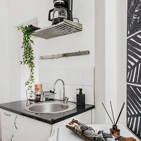 Apartment Nightfall Escape - M&n Bukarest