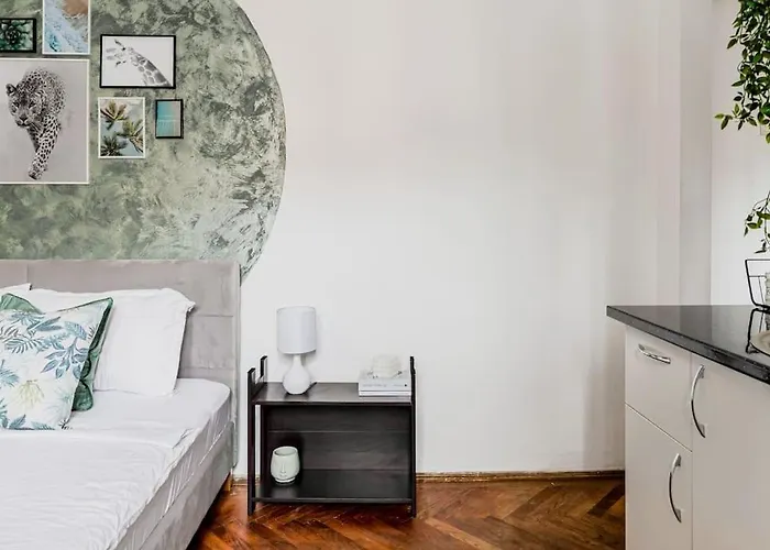 Nightfall Escape - M&n Lejlighed Bukarest